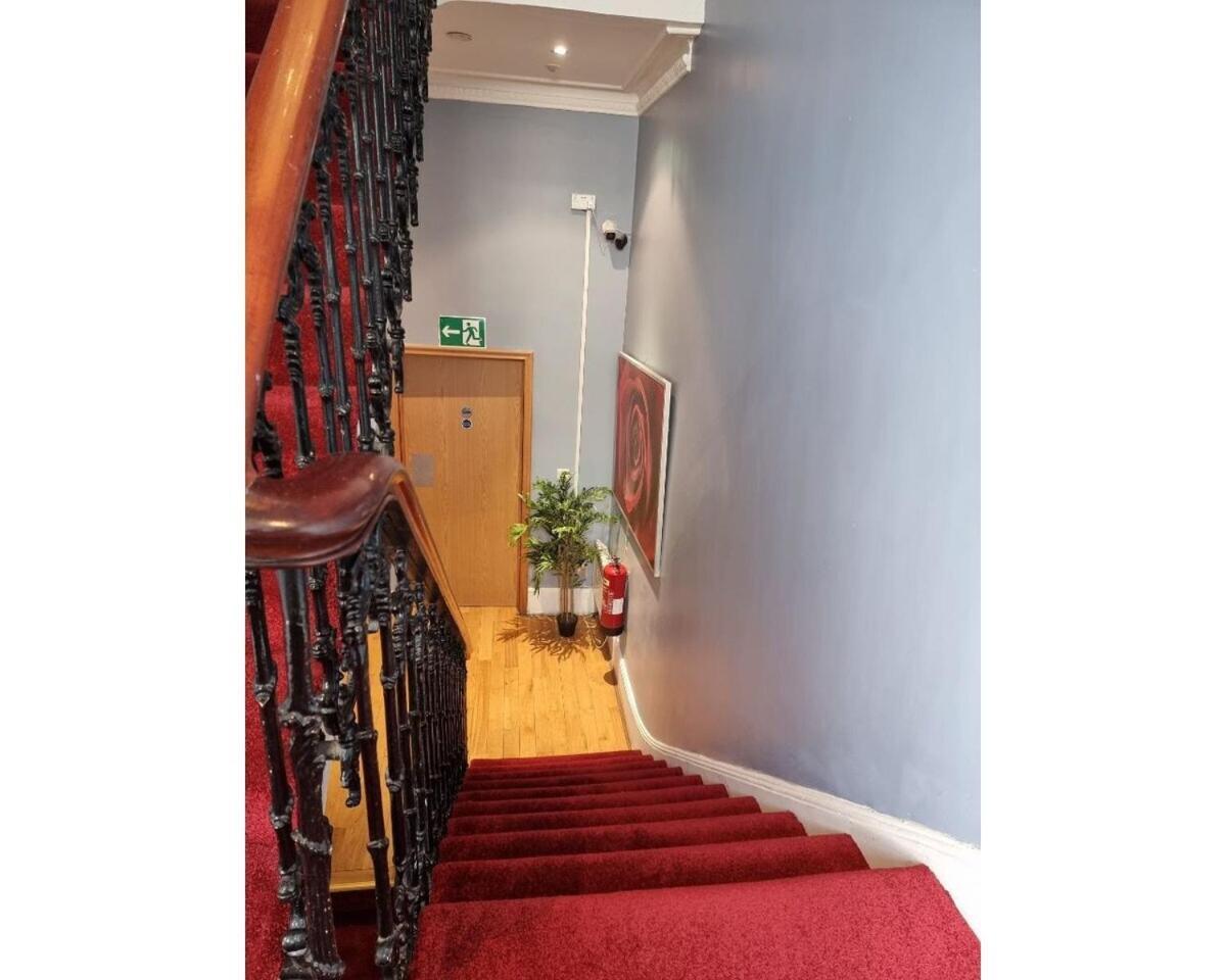 F101-First Floor Flat Fits 3 Near Hyde Park Londres Exterior foto