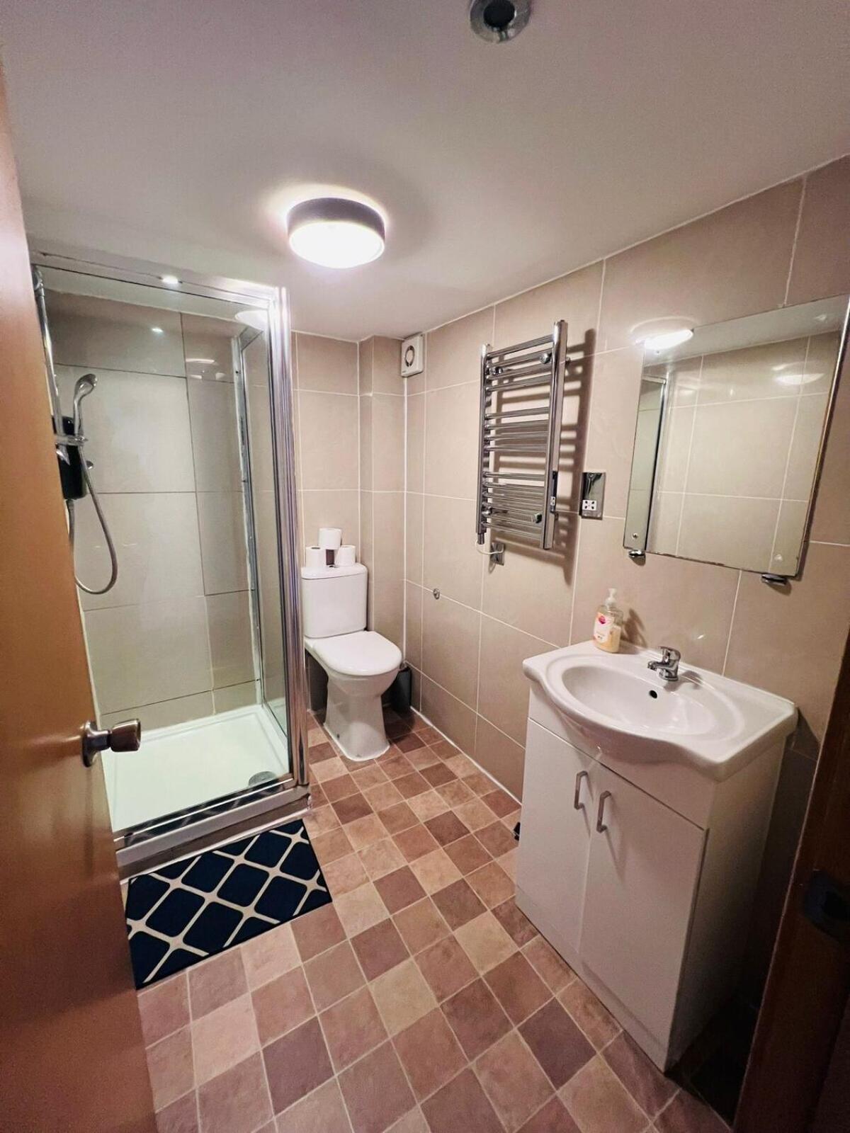 F101-First Floor Flat Fits 3 Near Hyde Park Londres Exterior foto